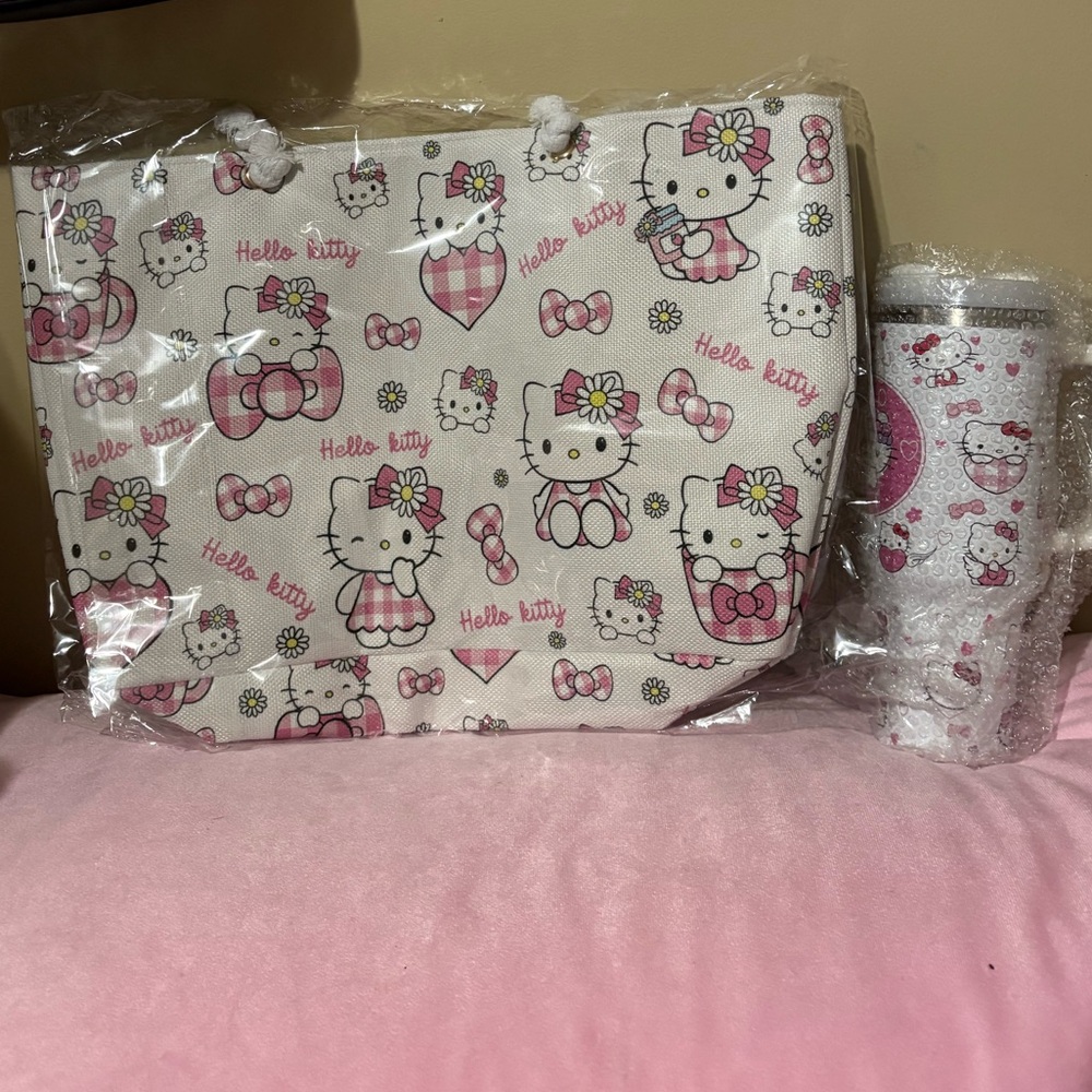 Hello Kitty Tote Bag and 40oz stainless steel Tumbler with handle and lid new